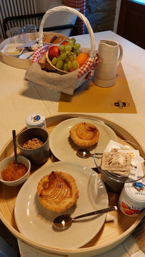 Beb Luca76 Bed & Breakfast Avise Exterior foto