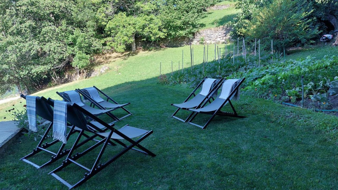 Beb Luca76 Bed & Breakfast Avise Exterior foto