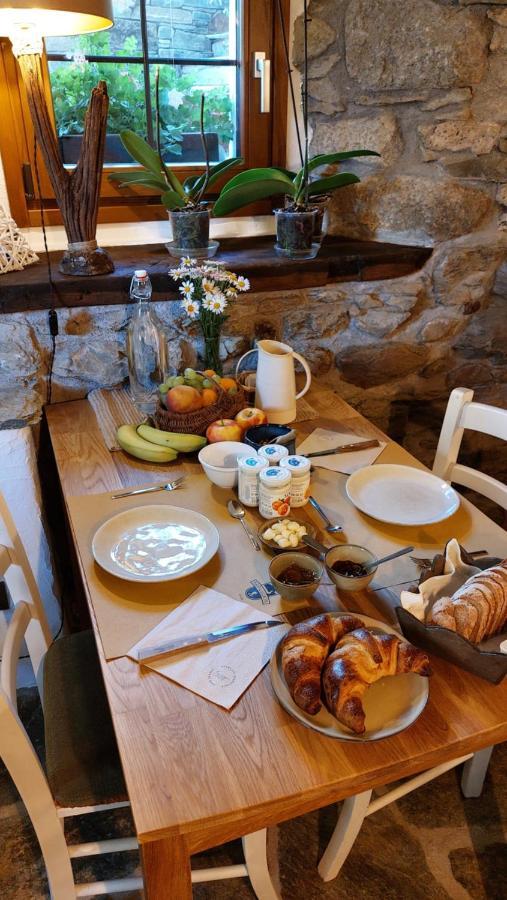 Beb Luca76 Bed & Breakfast Avise Exterior foto